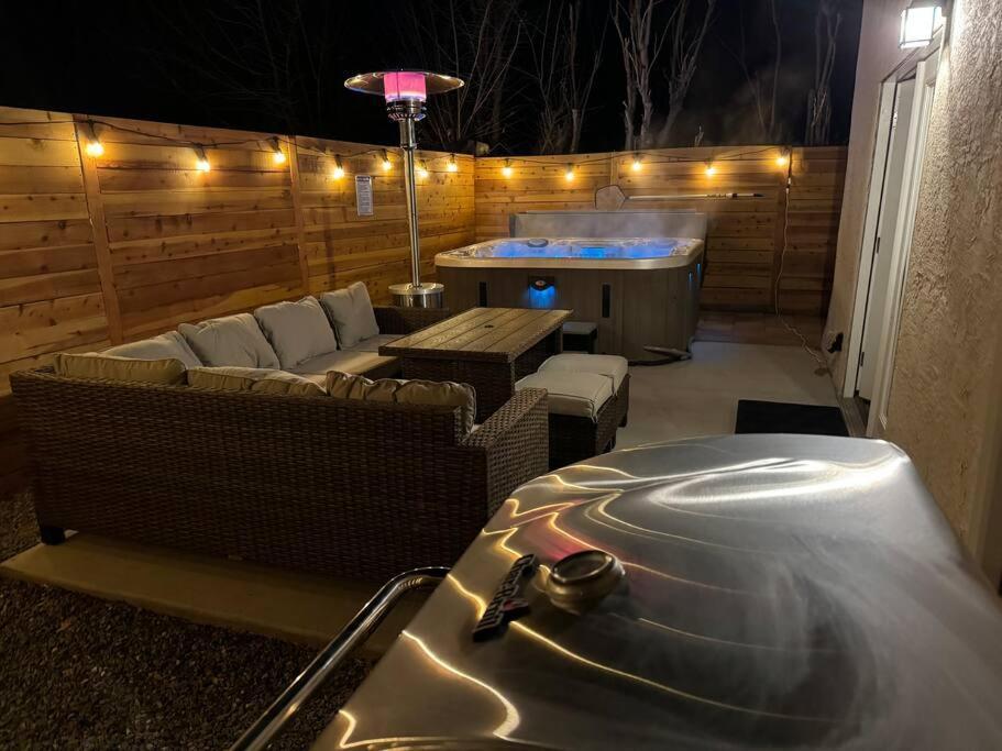 Cowboy Den-Hot Tub-Game Room-Pet Friendly-No Pet Fees! Αλμπουκέρκι Εξωτερικό φωτογραφία
