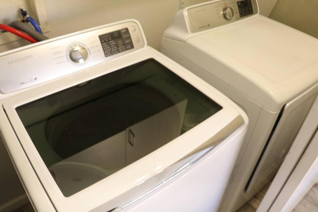 Cowboy Den-Hot Tub-Game Room-Pet Friendly-No Pet Fees! Αλμπουκέρκι Εξωτερικό φωτογραφία