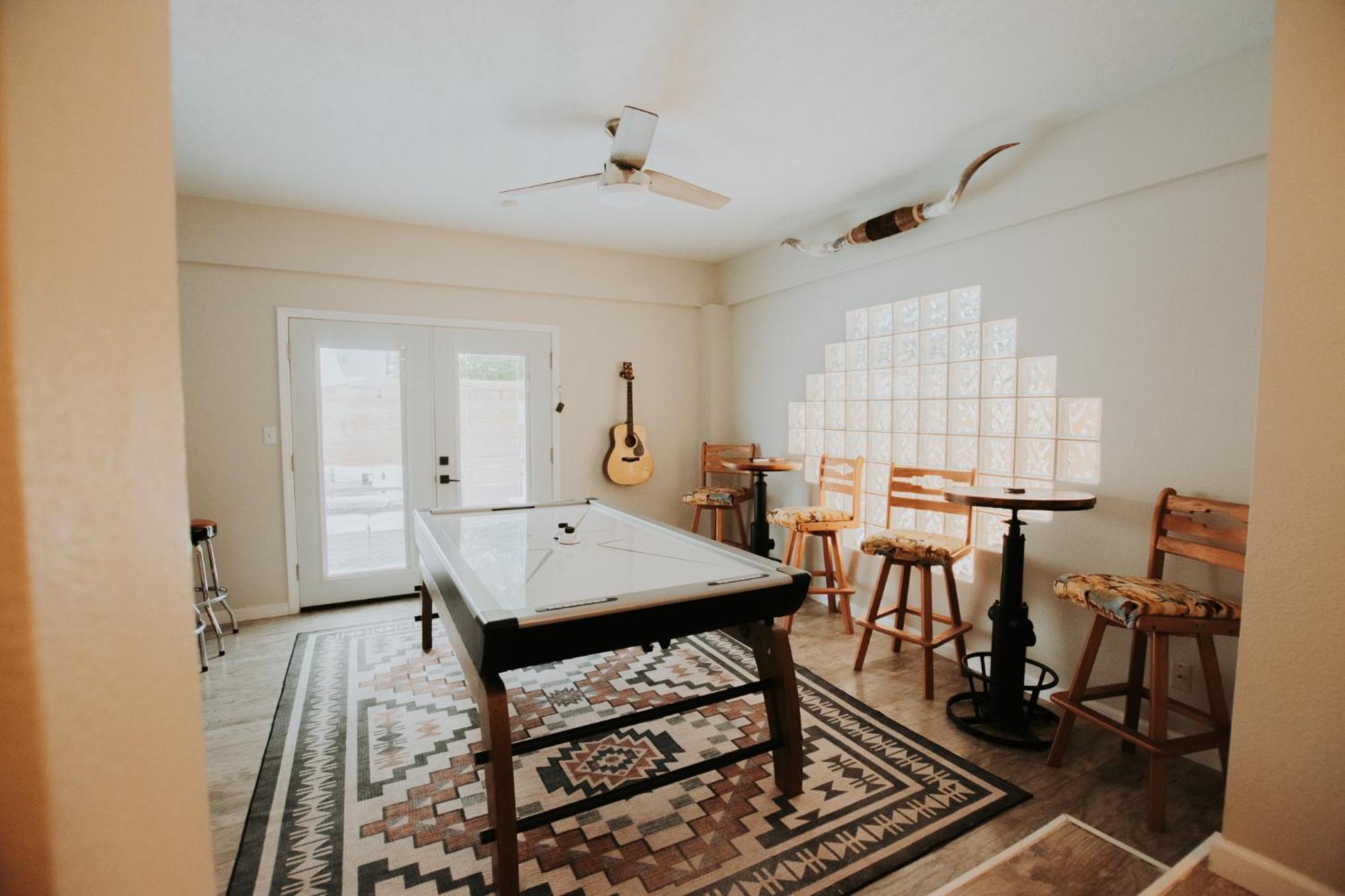 Cowboy Den-Hot Tub-Game Room-Pet Friendly-No Pet Fees! Αλμπουκέρκι Εξωτερικό φωτογραφία