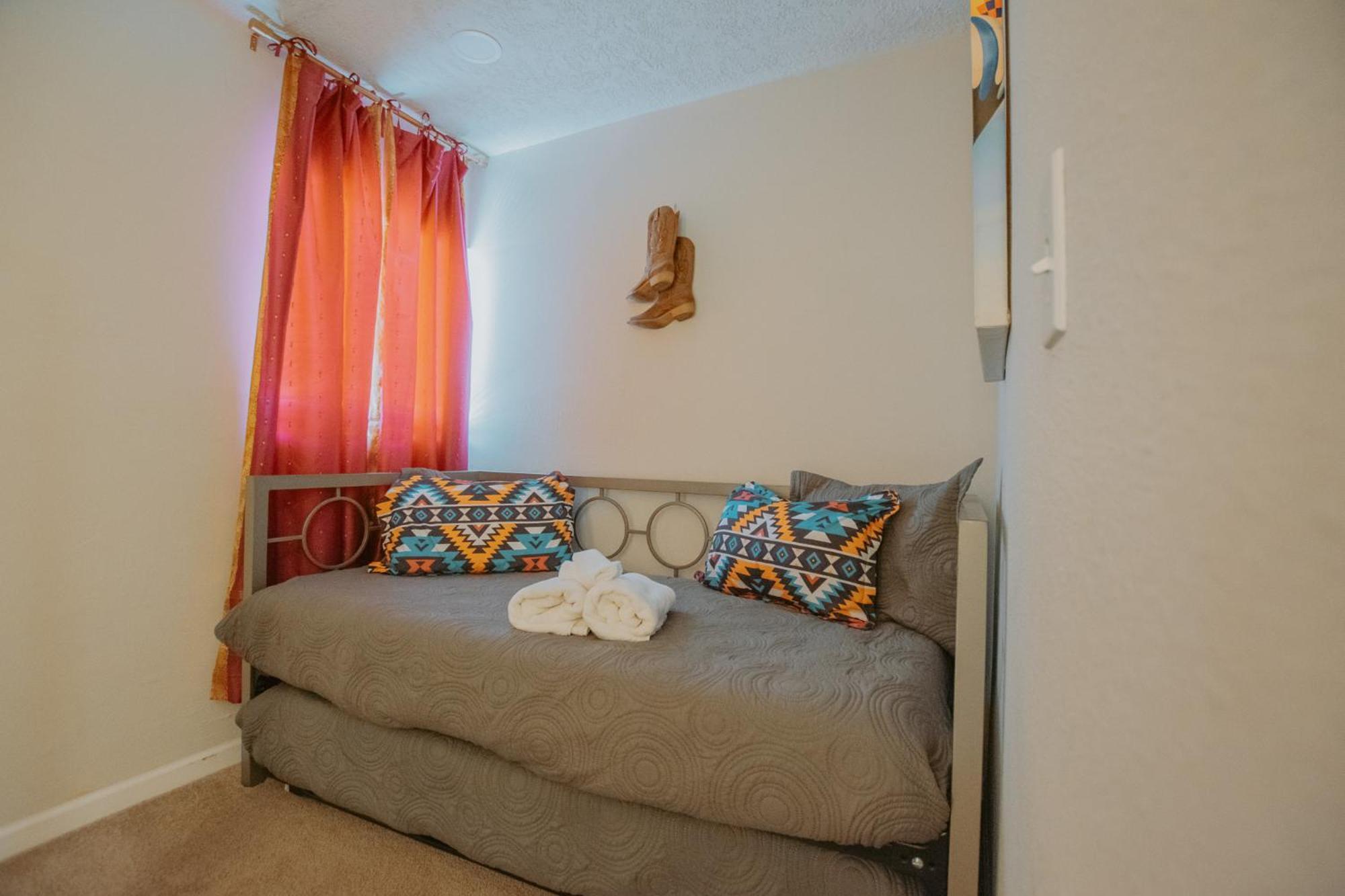 Cowboy Den-Hot Tub-Game Room-Pet Friendly-No Pet Fees! Αλμπουκέρκι Εξωτερικό φωτογραφία