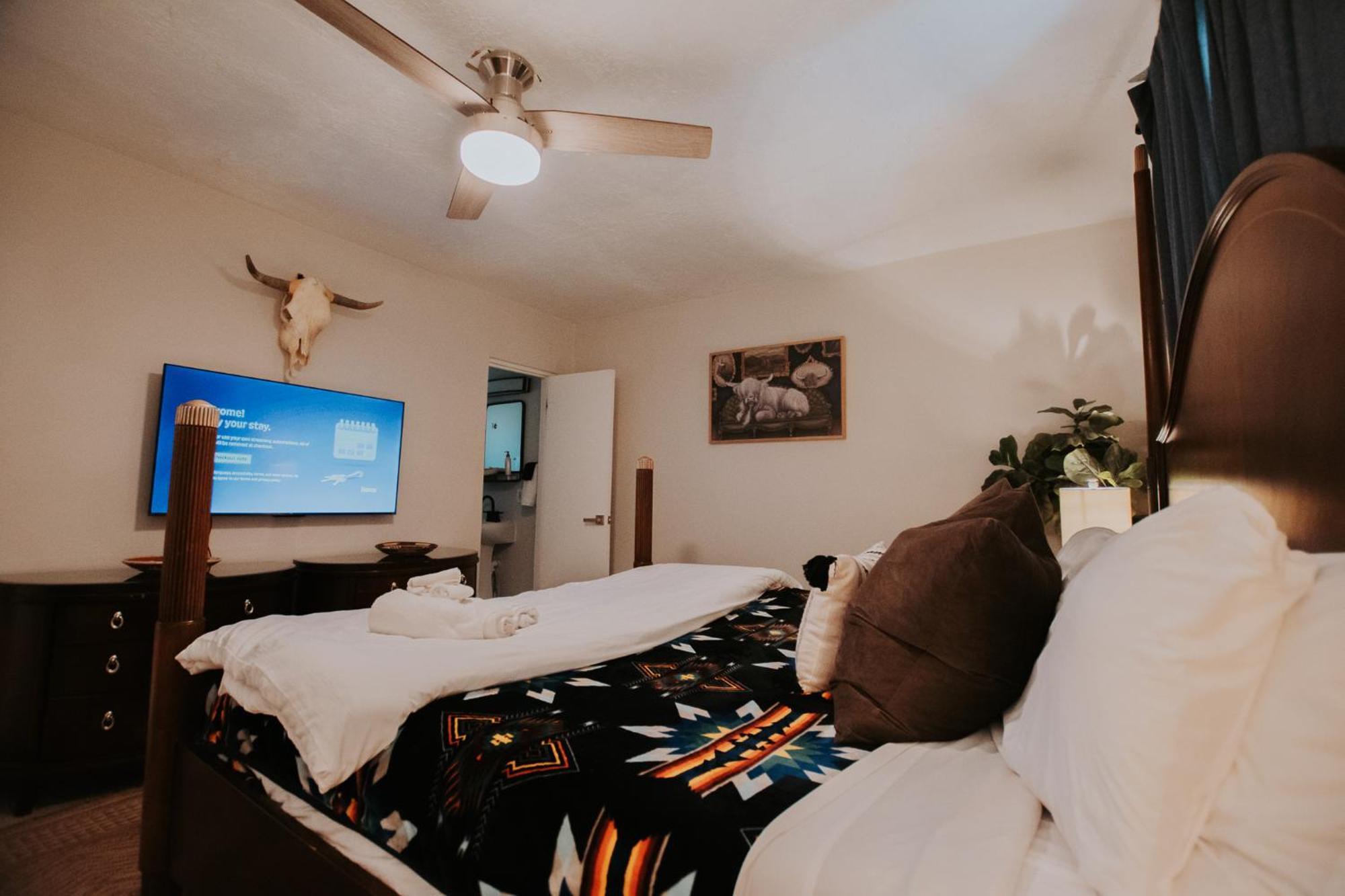 Cowboy Den-Hot Tub-Game Room-Pet Friendly-No Pet Fees! Αλμπουκέρκι Εξωτερικό φωτογραφία